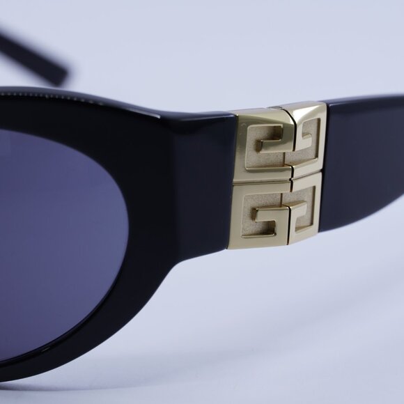 ?️ New Givenchy GV40073I 01A Sunglasses - Black/Gold Frame, Grey Lenses main image 9